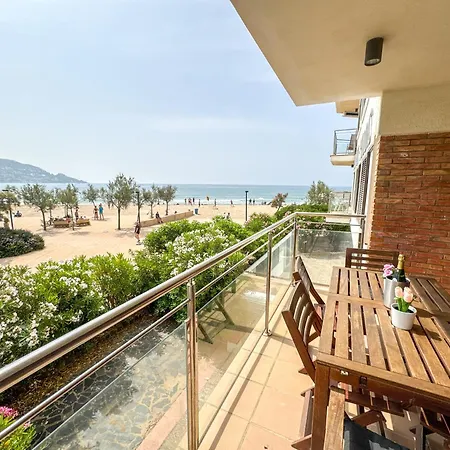 Rhodas 16 شقة روساس