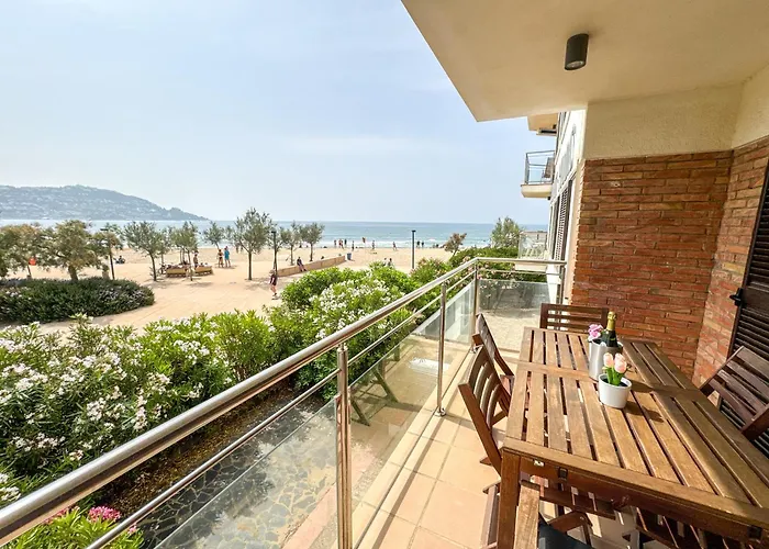 Rhodas 16 شقة روساس